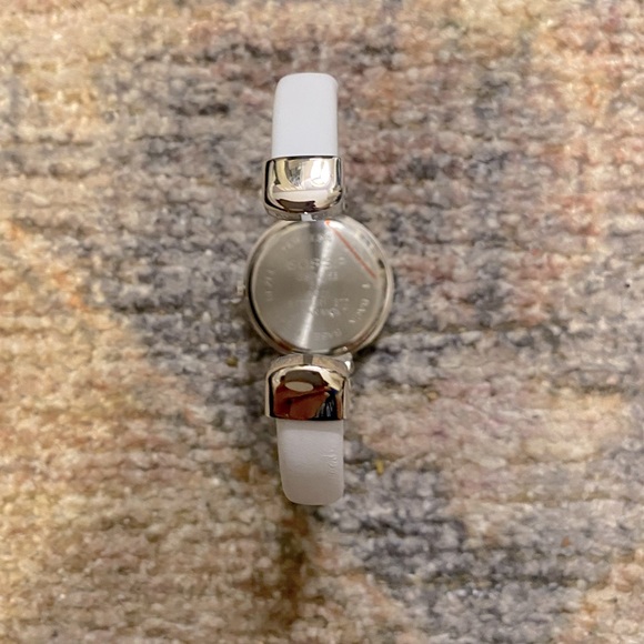NIB Gossip Women’s White Cuff Watch - Picture 5 of 5